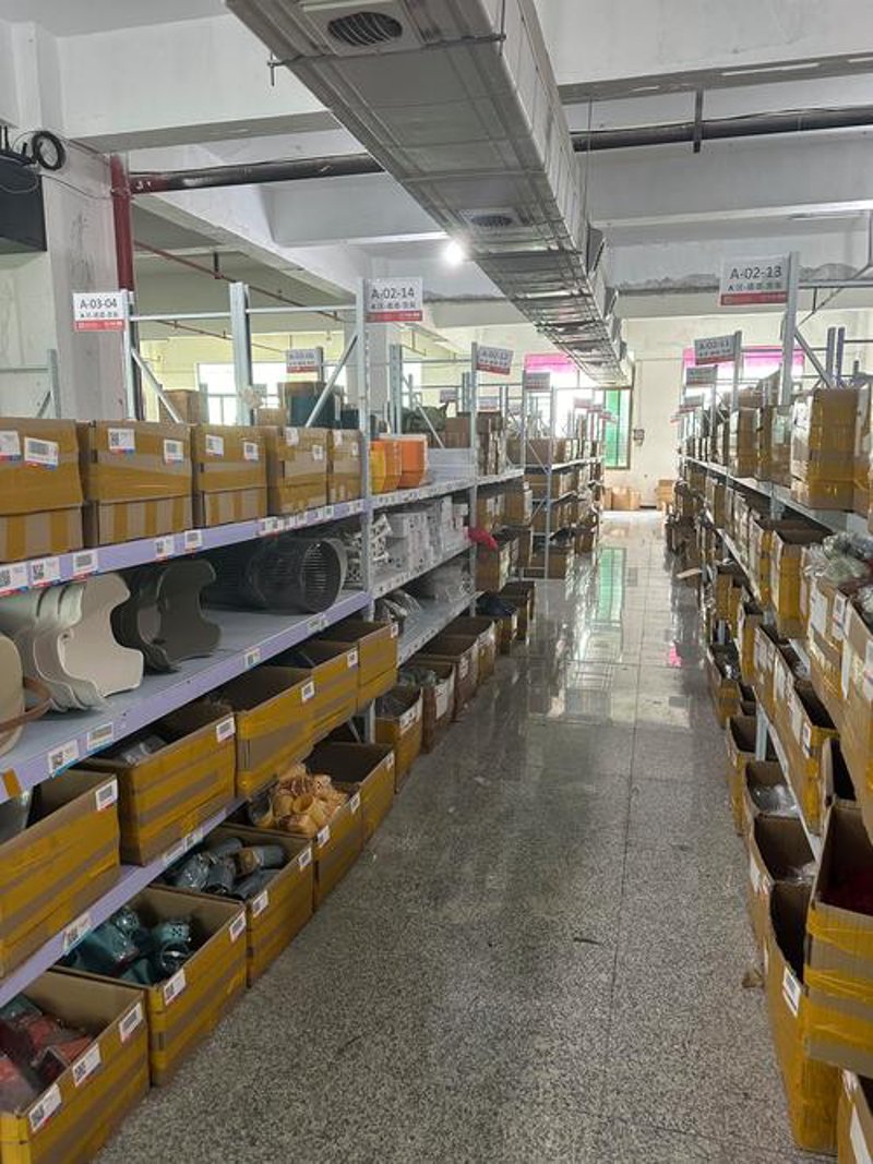 净月商贸批发：电商新机遇下的行业革新